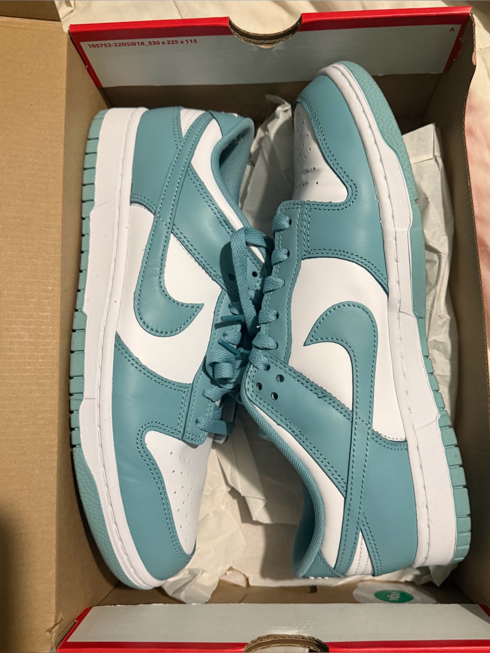 Nike Men's Low-Top Sneakers in Turquoise and White
